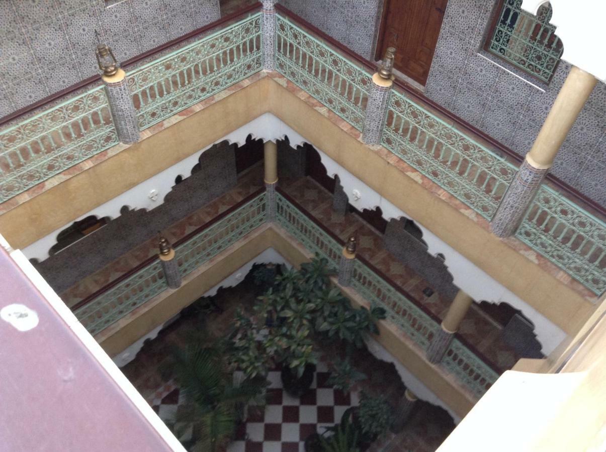 Hotel Faouzi Marrakesh Exterior photo